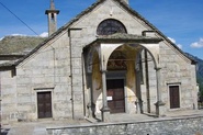 Chiesa di Trasquera, facciata