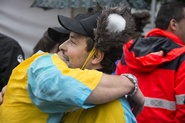 I vincitori sui abbracciano (foto STUDIO RDS)
